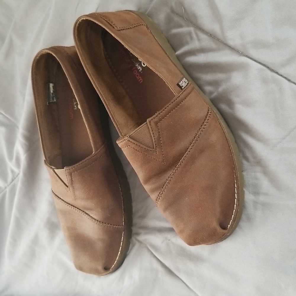 Bob's by skechers slip ons with memory foam size 10 Mens